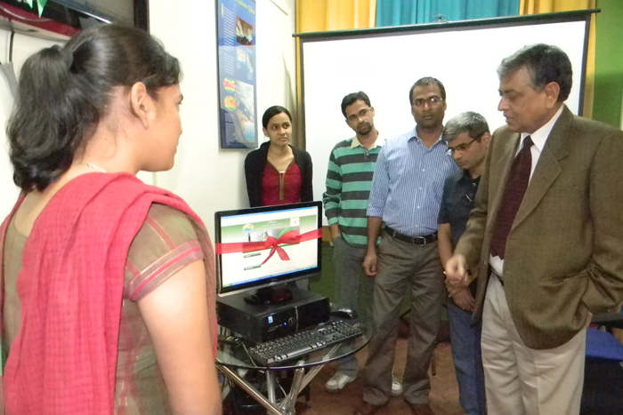 Group Photo (Neha, Anil, Dr. Nilkanth Ghosh, Santosh Kulkarni, Dr. G. Beig, Tripati)                                                                                                                                                                                                                        